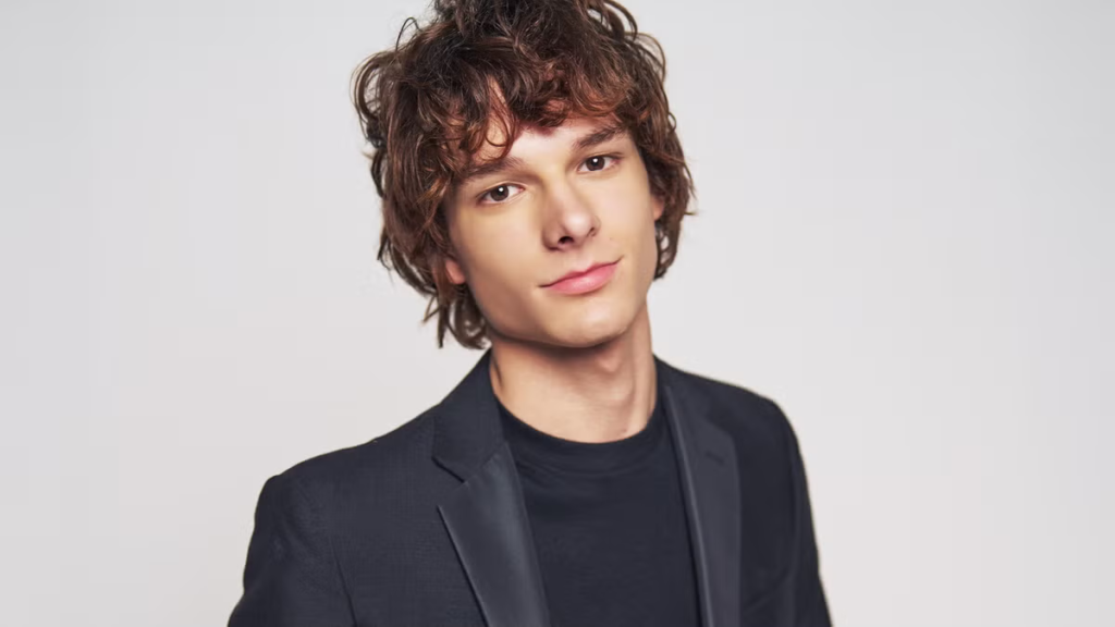 Mason Thames portrait for detailed biography of Mason Thames article